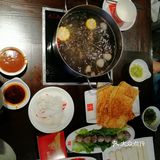 他很喜欢吃牛肉，这里的牛肉也是非常新鲜的。希望有生之年