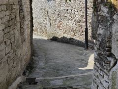 -高荡千年布依古寨旅游景区