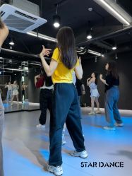 -STAR舞蹈工作室