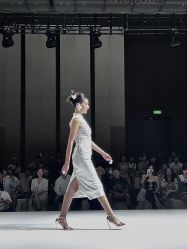 -Renee芮亦婚纱(原丽莎)