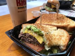 -The Habit Burger Grill 哈比特汉堡(复兴soho店)