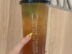 -顶东面包花园·生日蛋糕(世博店)
