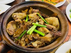 -鑫鸿达·海鲜闽菜热炒小馆(中山路店)