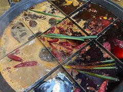 -正南齊北重庆老火锅(光华村直营店)