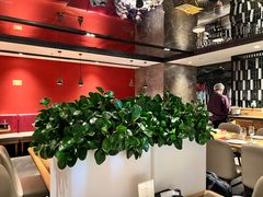 大堂-四季民福烤鸭店(西单华威约饭街店)