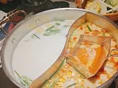 -椰子湾·海南火锅·糟粕醋·椰子鸡(正大广场店)