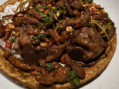 -丁里羊肉小镇(天鹅湖总店)
