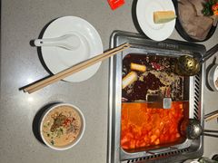 -海底捞火锅(宝龙广场夜宵主题店)