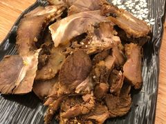 -衡哥肉铺