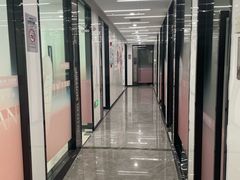 -武汉仁爱口腔(光谷店)