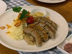 小份香肠拼盘-Paulaner·德国帕拉娜自酿啤酒餐厅(海上世界店)