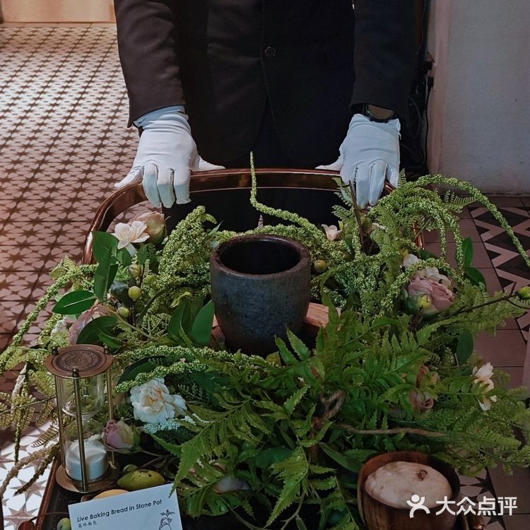 上海！会带每一任男朋友出来吃的漂亮饭...