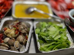 -茸梅路右拐龙虾-农家菜(松江店)