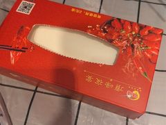 -顶峰夜宴·龙虾烧烤大排档(九江学院店)