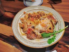 蘑菇培根温泉蛋长意面-幸邻食堂