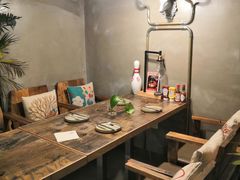 -HIGH FIVE哈福手工汉堡(桂林路店)