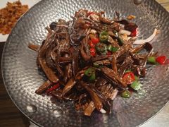 -鸽子侯·家宴·平价海鲜(绿地店)