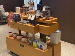 零售区-星巴克(南宁华润幸福里店)