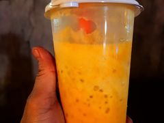 招牌椰汁芒果西米露-澳门长洲糯米糍(柯打苏沙街店)