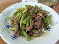 -芦茨金富饭庄·25年老字号·专做稻草鸡
