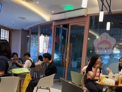 -奈雪的茶(广州万菱汇PRO店)