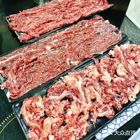 新金鸿牛肉城