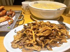 -吕氏疙瘩汤·海鲜新鲁菜(凯德mall新都心店)