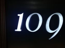 点击看大图 -109美发沙龙