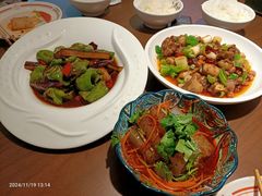-回府君悦·疆派传承菜(西虹路店)