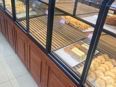 面包甜点陈列柜-鼎丰真(四马路店)