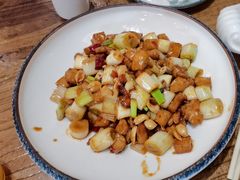 -东来菜馆•手抓海鲜家常菜•海鲜锅贴(鸽子窝店)