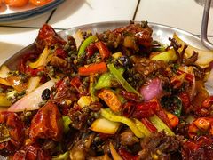 -喜悦小串丹东小黄牛海鲜烧烤大排档(民主广场店)