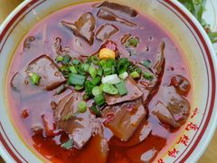 -老方桌烂蹄花川菜馆(九龙坡店)