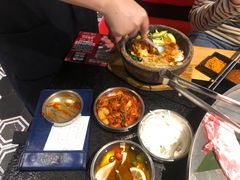 -哈哈碳都·牛肋条无限自助烤肉(宝龙店)