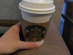 -星巴克(汤臣国贸大厦店)
