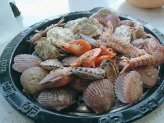 -巧克力渔家.小船海鲜胶东菜(万平口店)