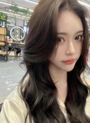 -藤野造型烫染·漂发