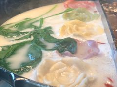 -湊湊火锅·茶憩(新中关购物中心店)