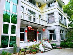 -龚家花园农家乐休闲别墅