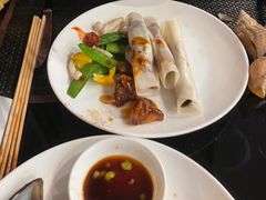 -怡豪大饭店·银顶旋转餐厅