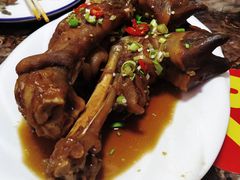 羊蹄-苏莱特色牛骨滩羊手抓馆(长城东街总店)