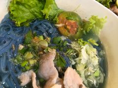 -蝶豆花蓝面条
