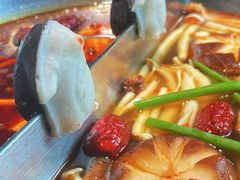 -湊湊火锅·茶憩(新中关购物中心店)