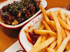 -Tube station站点比萨(王府井百货店)