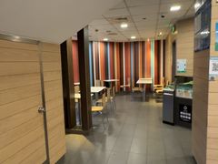 -麦当劳(乳山路店)
