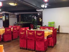 -东方之猪四更烤乳猪(金垦总店)