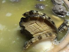 养颜花胶鸡-捞围鲜·港式打边炉(海阳路店)