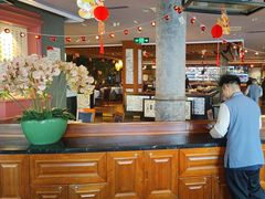 -八府香鸭·啫啫煲(华山路店)