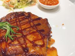 BBQ猪肋排配番茄焗豆-娜娜家·Nana's restaurant(国金汇店)