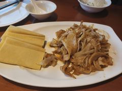 -郑庄脂渣海鲜楼(九水路店)